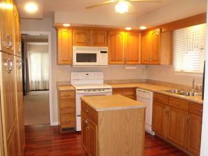152 E High St, Circleville, OH 43113 photo 4