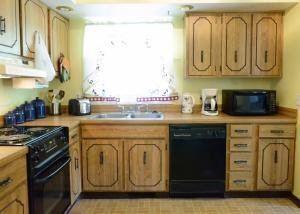 390 Madolin Dr, Lithopolis, OH 43136 photo 8