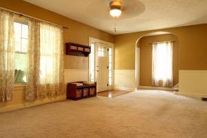 744 E 5th Ave, Lancaster, OH 43130 photo 4