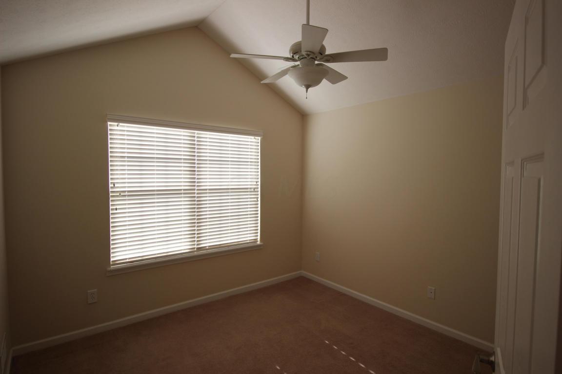 704 Leila Ln E, Heath, OH 43056 photo 18