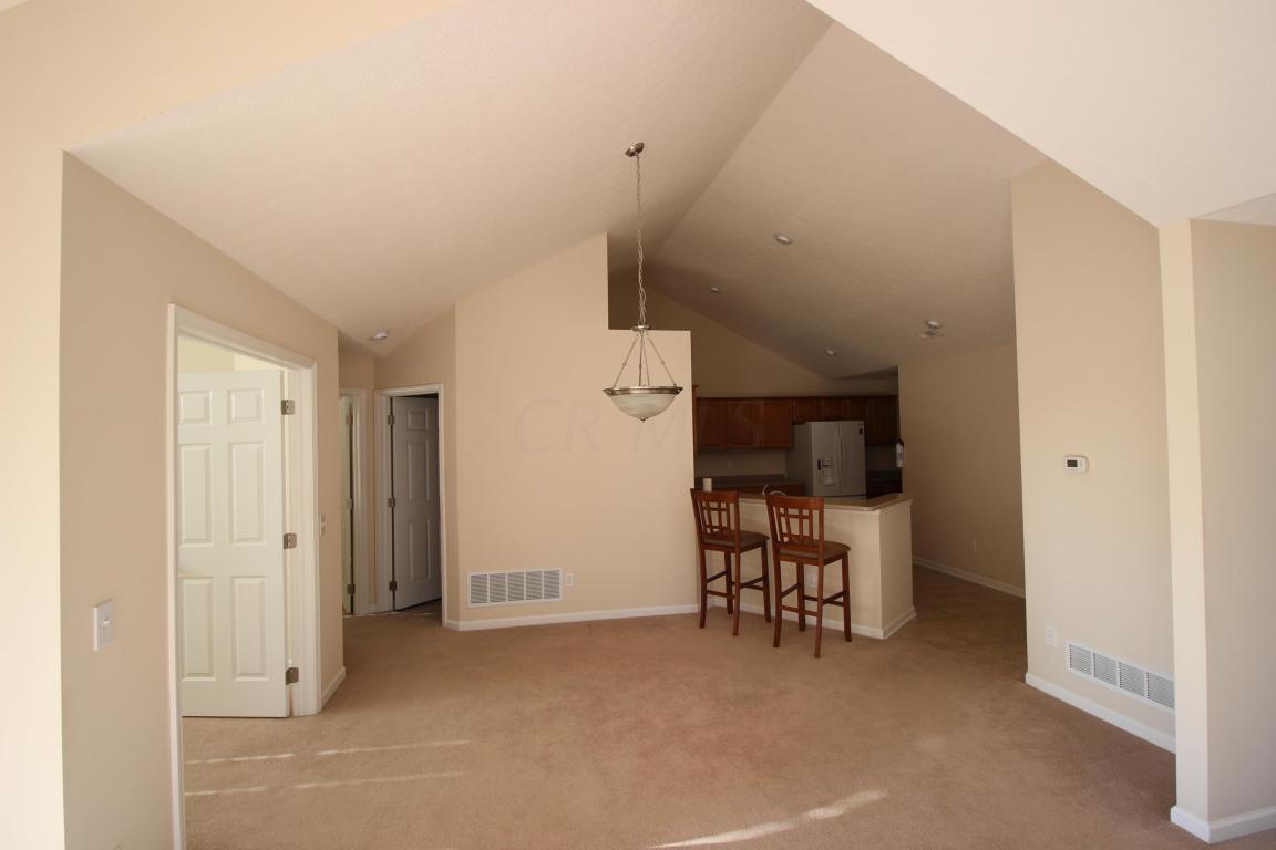 704 Leila Ln E, Heath, OH 43056 photo 16