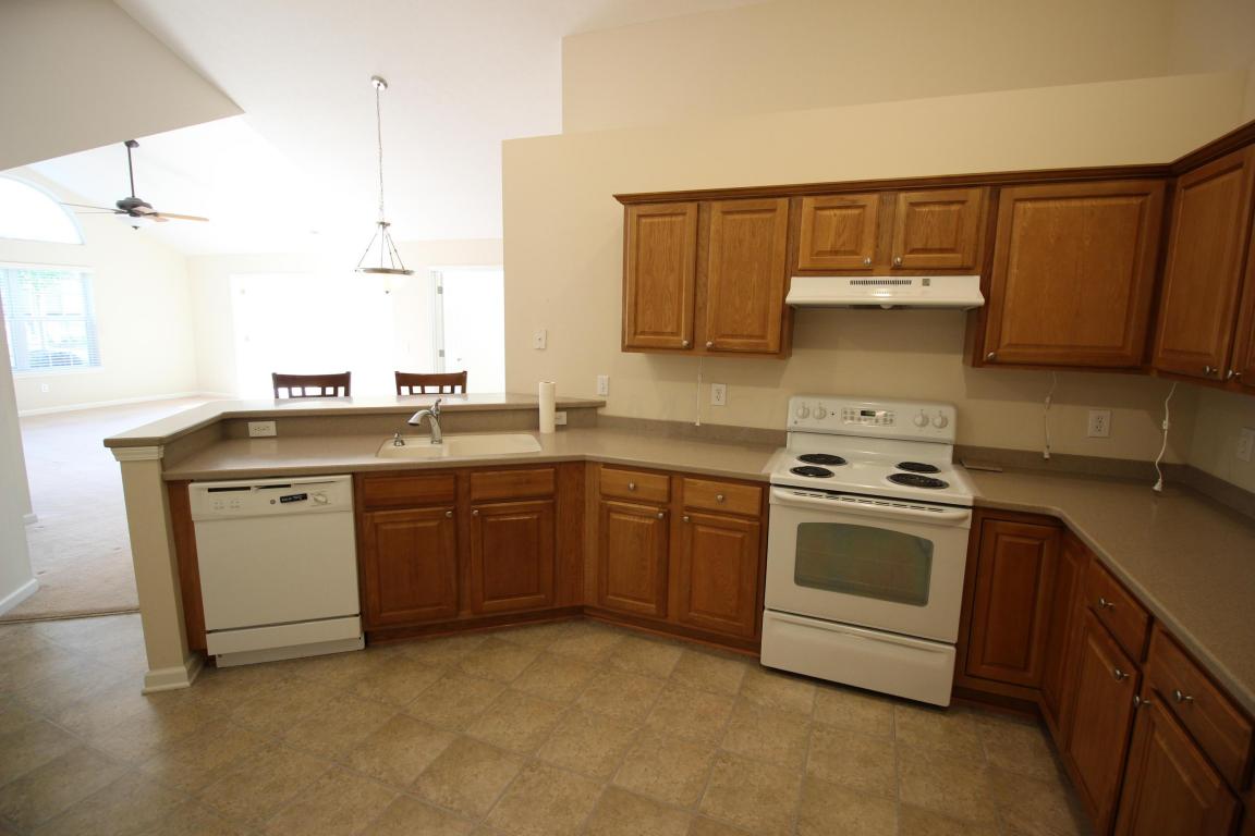 704 Leila Ln E, Heath, OH 43056 photo 13