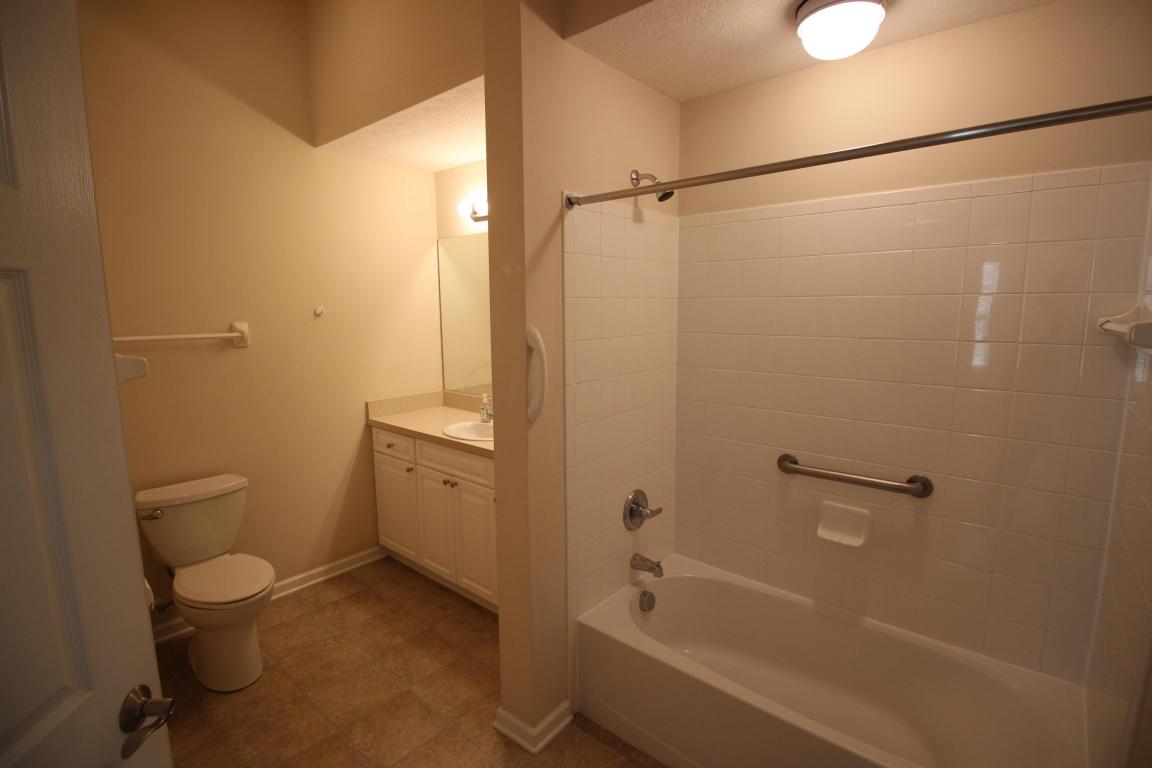 704 Leila Ln E, Heath, OH 43056 photo 21
