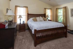 6811 Springview Dr, Westerville, OH 43082 photo 17