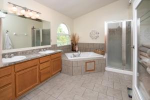 6811 Springview Dr, Westerville, OH 43082 photo 18