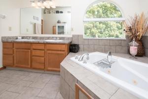 6811 Springview Dr, Westerville, OH 43082 photo 19