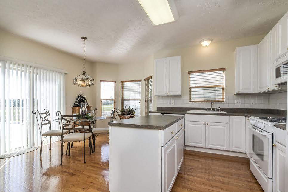 230 Trail E, Pataskala, OH 43062 photo 11
