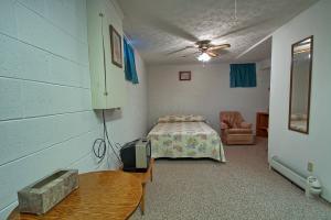 220 Pontious Ln, Circleville, OH 43113 photo 21