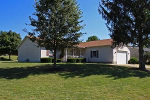 220 Pontious Ln, Circleville, OH 43113 photo 7