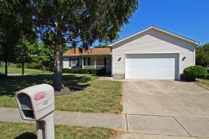 220 Pontious Ln, Circleville, OH 43113 photo 2