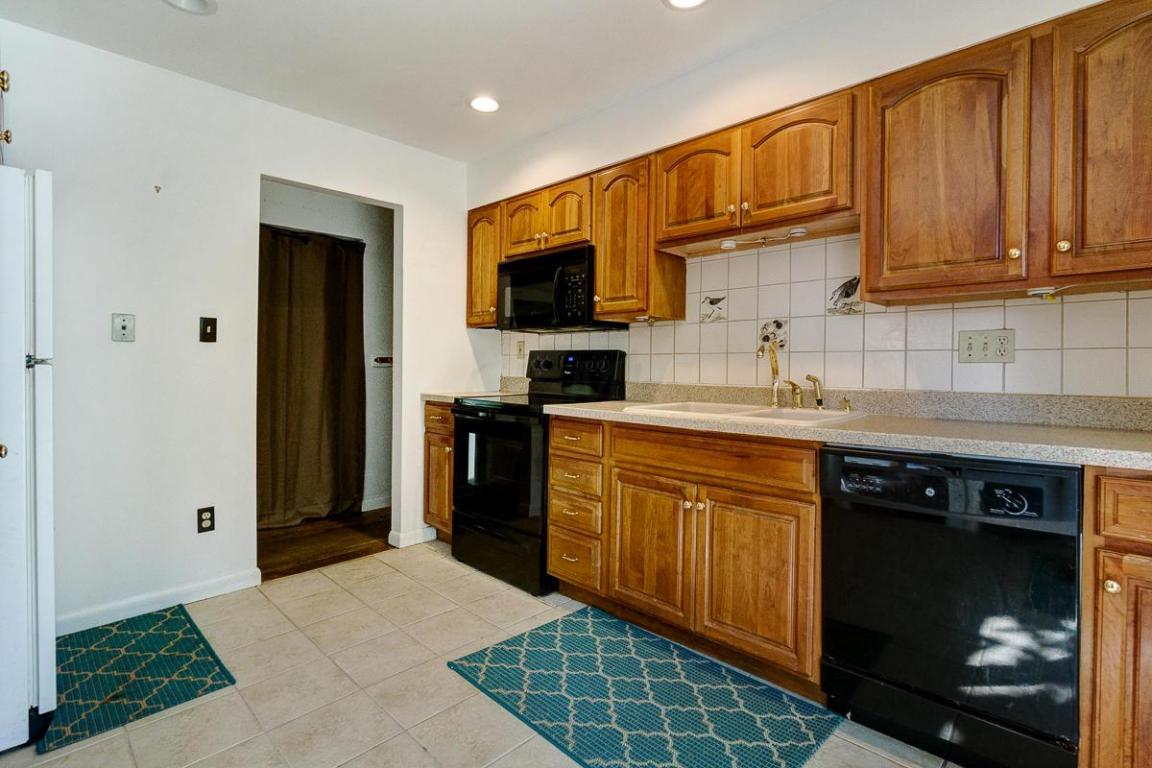 209 E Stafford Ave, Worthington, OH 43085 photo 12