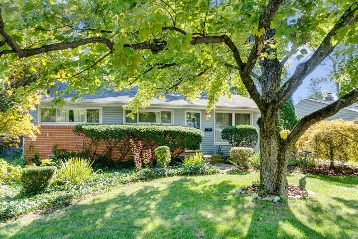 209 E Stafford Ave, Worthington, OH 43085 photo 1
