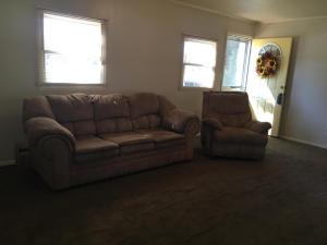 526 S Hampton Rd, Columbus, OH 43213 photo 3