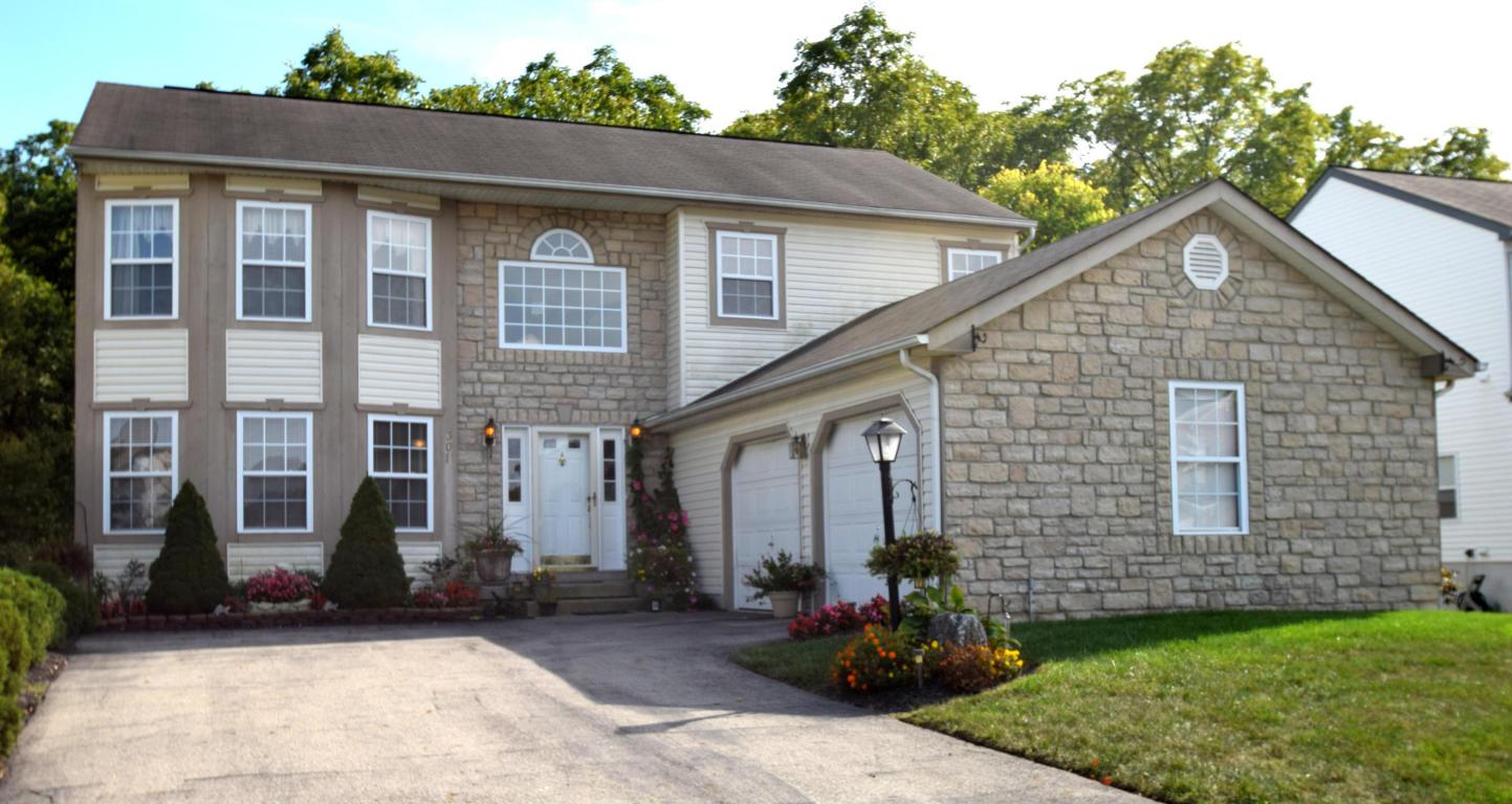 301 Pinecrest Ct, Delaware, OH 43015 photo 1