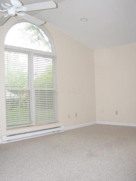 368 Danhurst Rd, Columbus, OH 43228 photo 19
