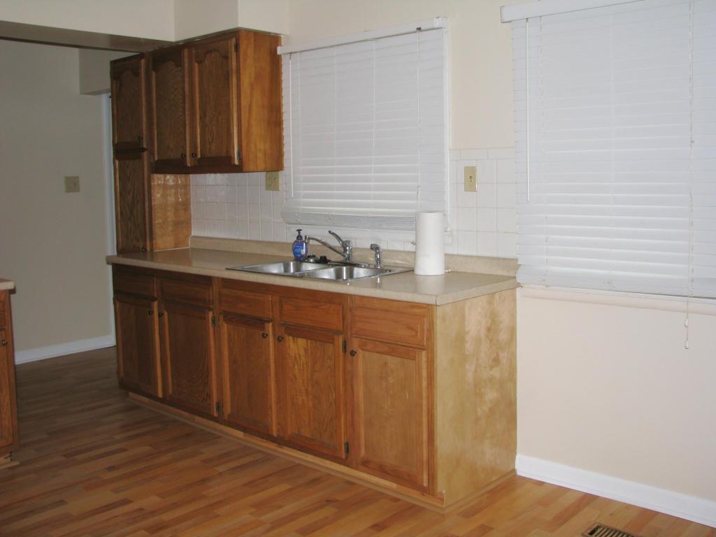 368 Danhurst Rd, Columbus, OH 43228 photo 10