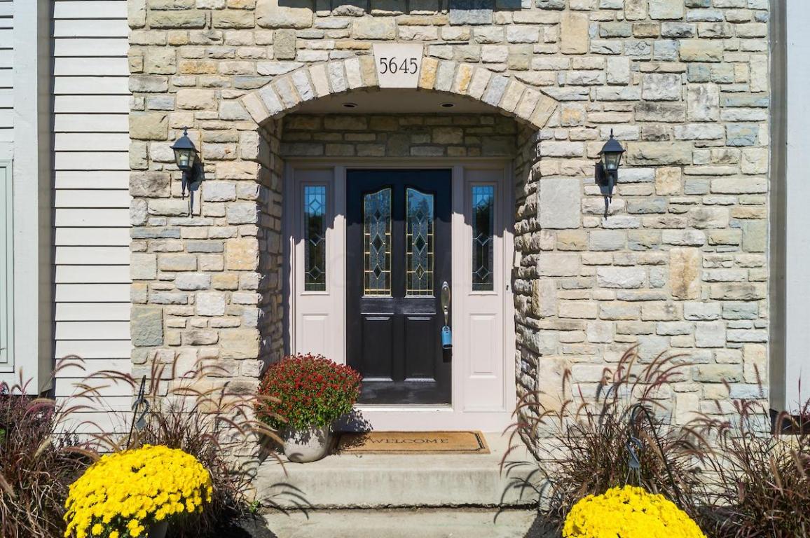 5645 Duddingston Dr, Dublin, OH 43017 photo 3