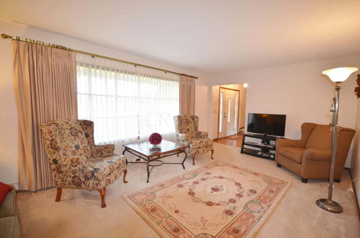 6741 Johnson Rd, Galloway, OH 43119 photo 7