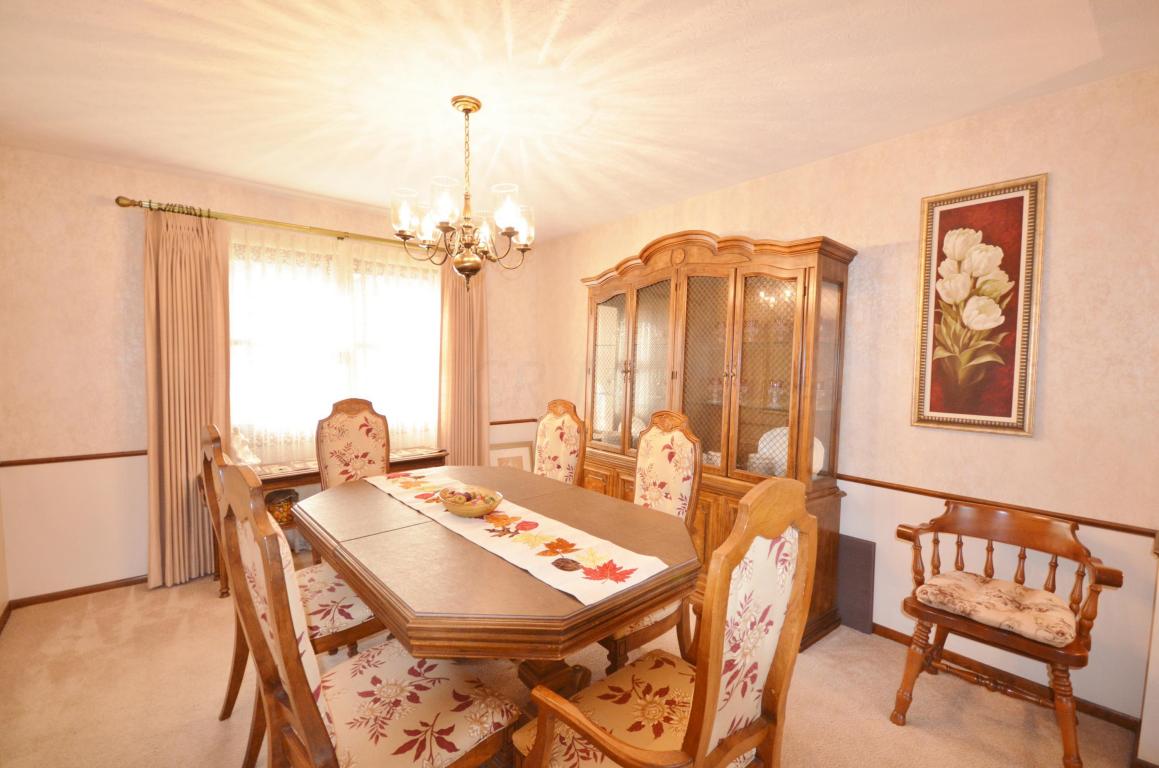 6741 Johnson Rd, Galloway, OH 43119 photo 8