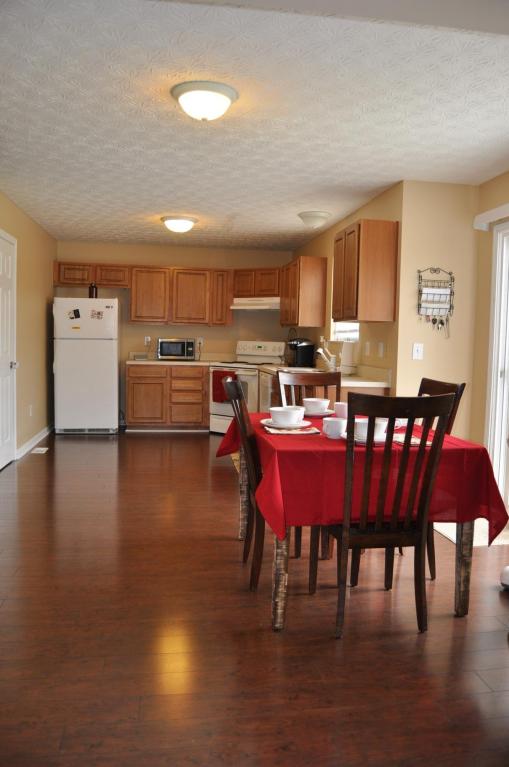 208 Haystack Ave, Pataskala, OH 43062 photo 7