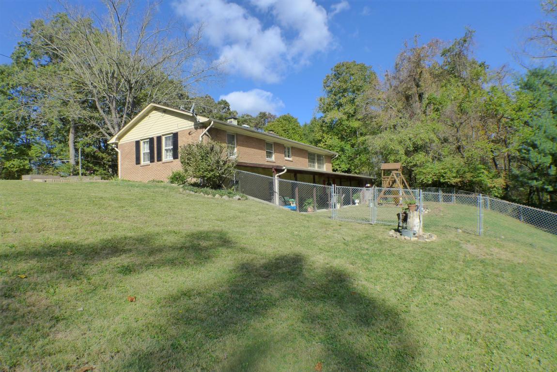 644 Summit Dr, Logan, OH 43138 photo 4