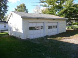 345 E Central Ave, Delaware, OH 43015 photo 4