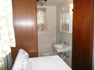 345 E Central Ave, Delaware, OH 43015 photo 18