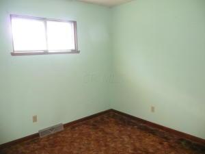 345 E Central Ave, Delaware, OH 43015 photo 22