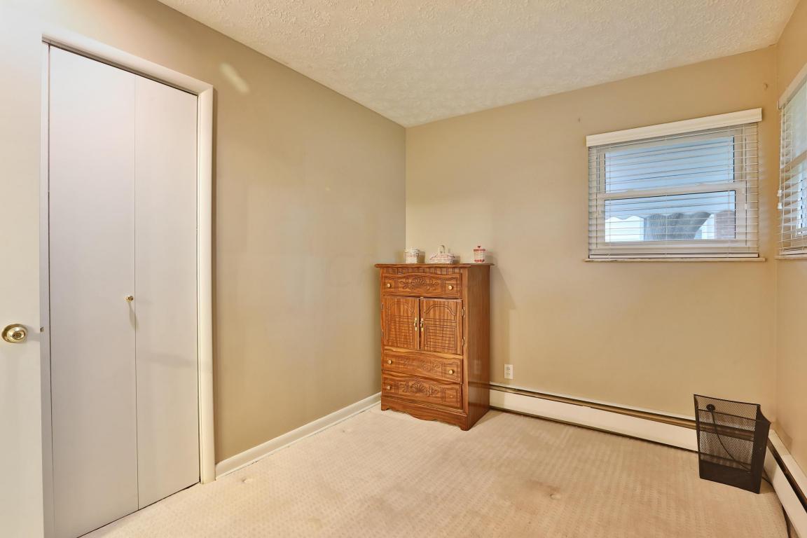 139 E Stanton Ave, Columbus, OH 43214 photo 20