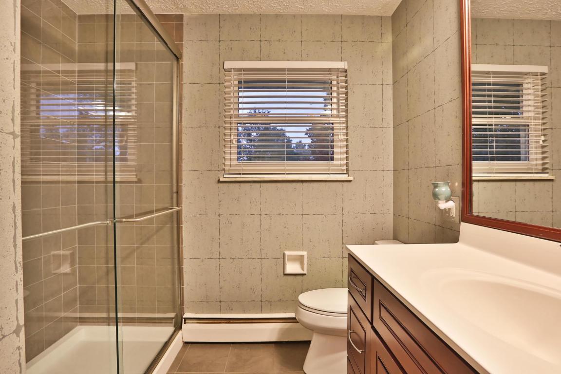 139 E Stanton Ave, Columbus, OH 43214 photo 22