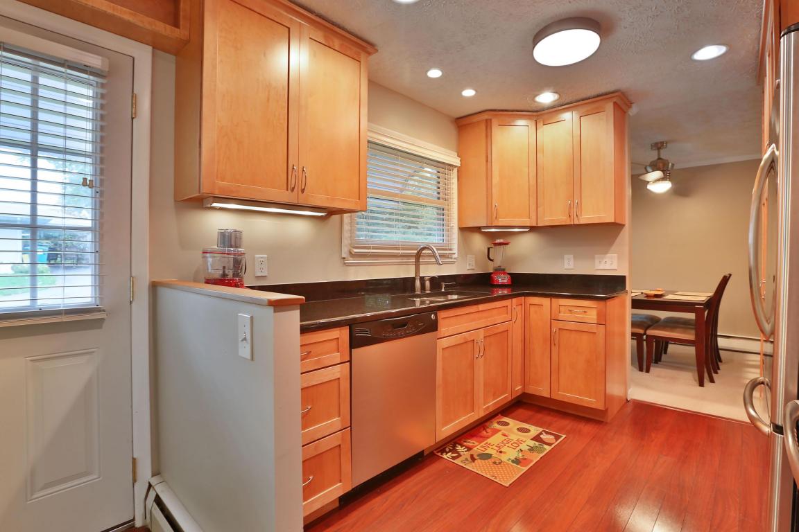 139 E Stanton Ave, Columbus, OH 43214 photo 11