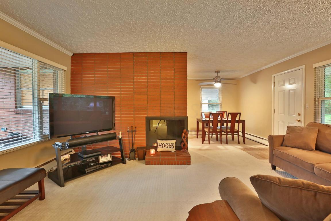 139 E Stanton Ave, Columbus, OH 43214 photo 6