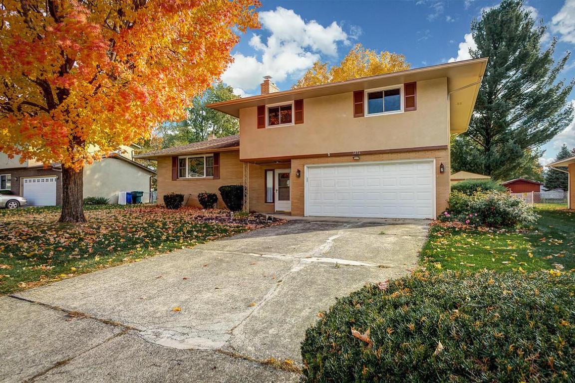 1456 Devonhurst Dr, Columbus, OH 43232 photo 1