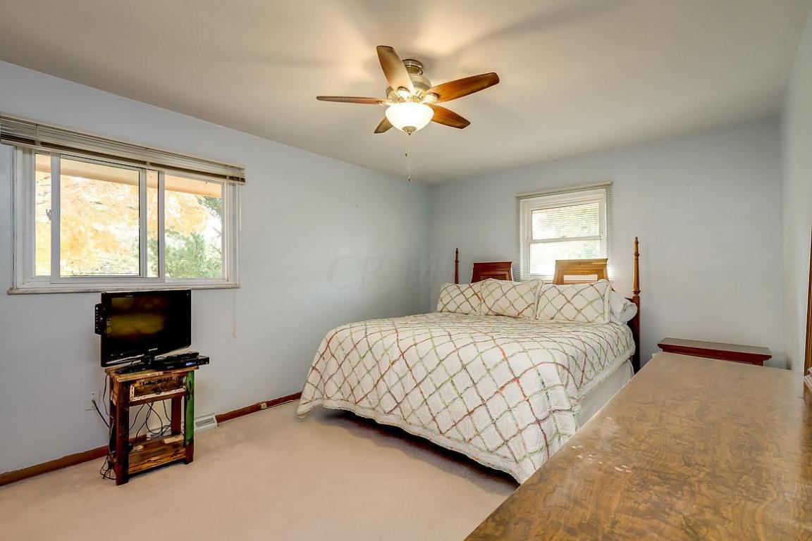 1456 Devonhurst Dr, Columbus, OH 43232 photo 10
