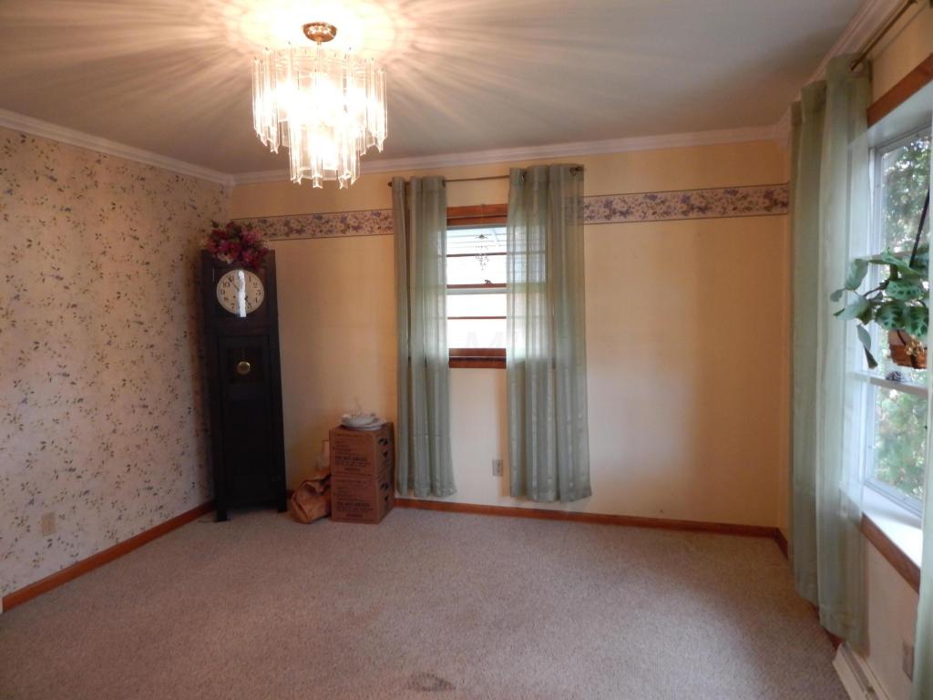 143 Gregory Dr, Newark, OH 43055 photo 9
