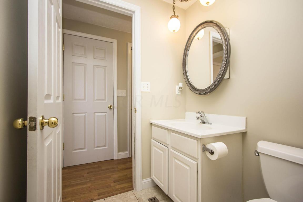 5871 Baytree Dr, Galloway, OH 43119 photo 12