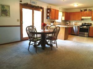 555 Douglas Dr, Circleville, OH 43113 photo 7
