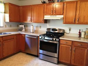 555 Douglas Dr, Circleville, OH 43113 photo 3