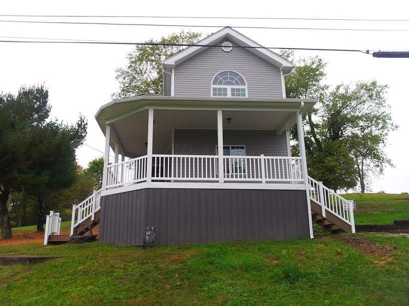 151 Jackson St, Corning, OH 43730 photo 3