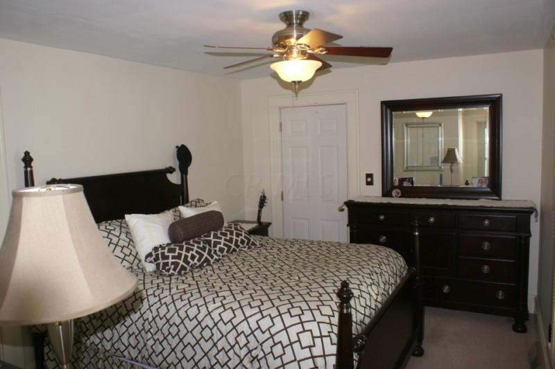 715 E Mulberry St, Lancaster, OH 43130 photo 29