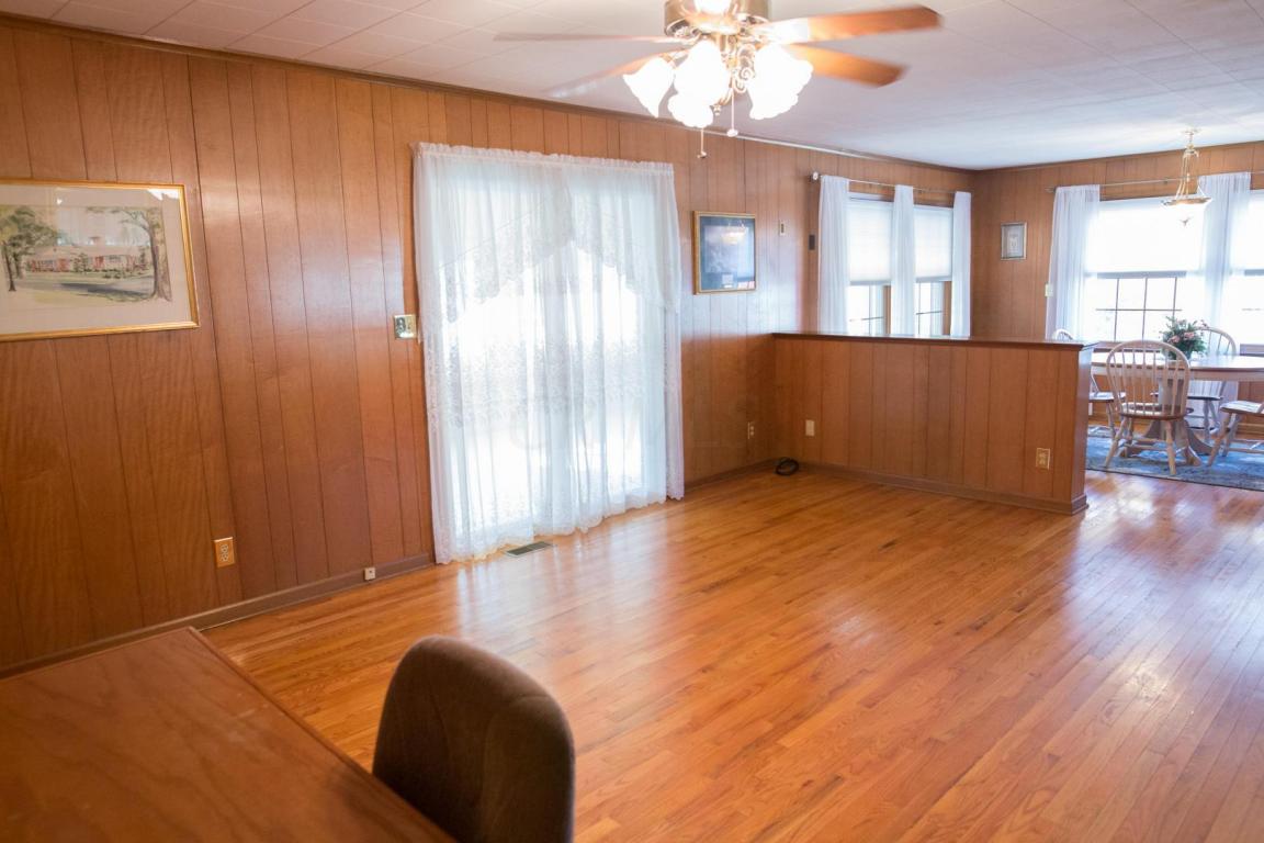 103 Seyfert Ave, Circleville, OH 43113 photo 12