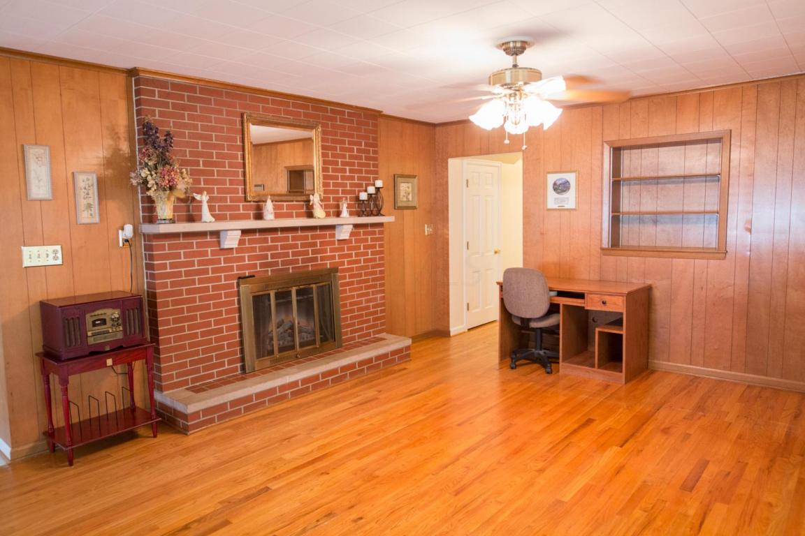 103 Seyfert Ave, Circleville, OH 43113 photo 13