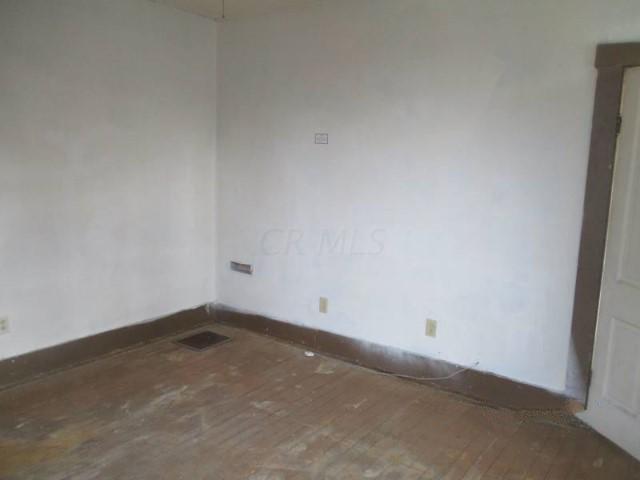 116 Hayward Ave, Circleville, OH 43113 photo 4
