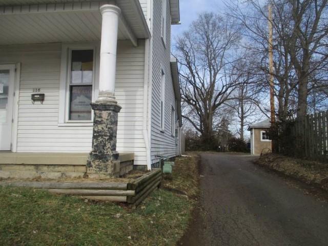 116 Hayward Ave, Circleville, OH 43113 photo 3