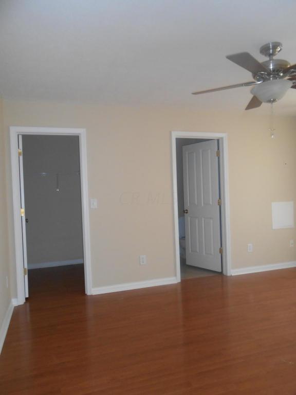 221 E Huntwork St, Baltimore, OH 43105 photo 11