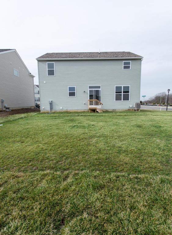 930 Salinger Dr, Lithopolis, OH 43136 photo 5