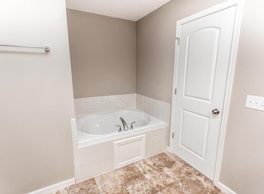 930 Salinger Dr, Lithopolis, OH 43136 photo 37