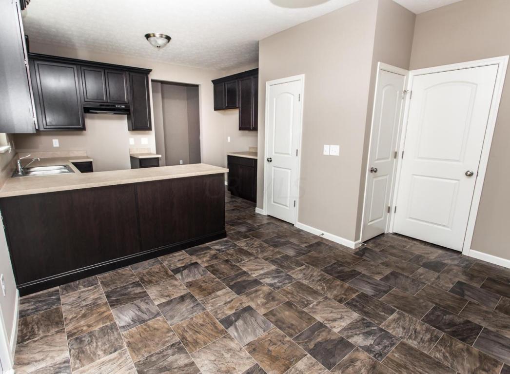 930 Salinger Dr, Lithopolis, OH 43136 photo 15