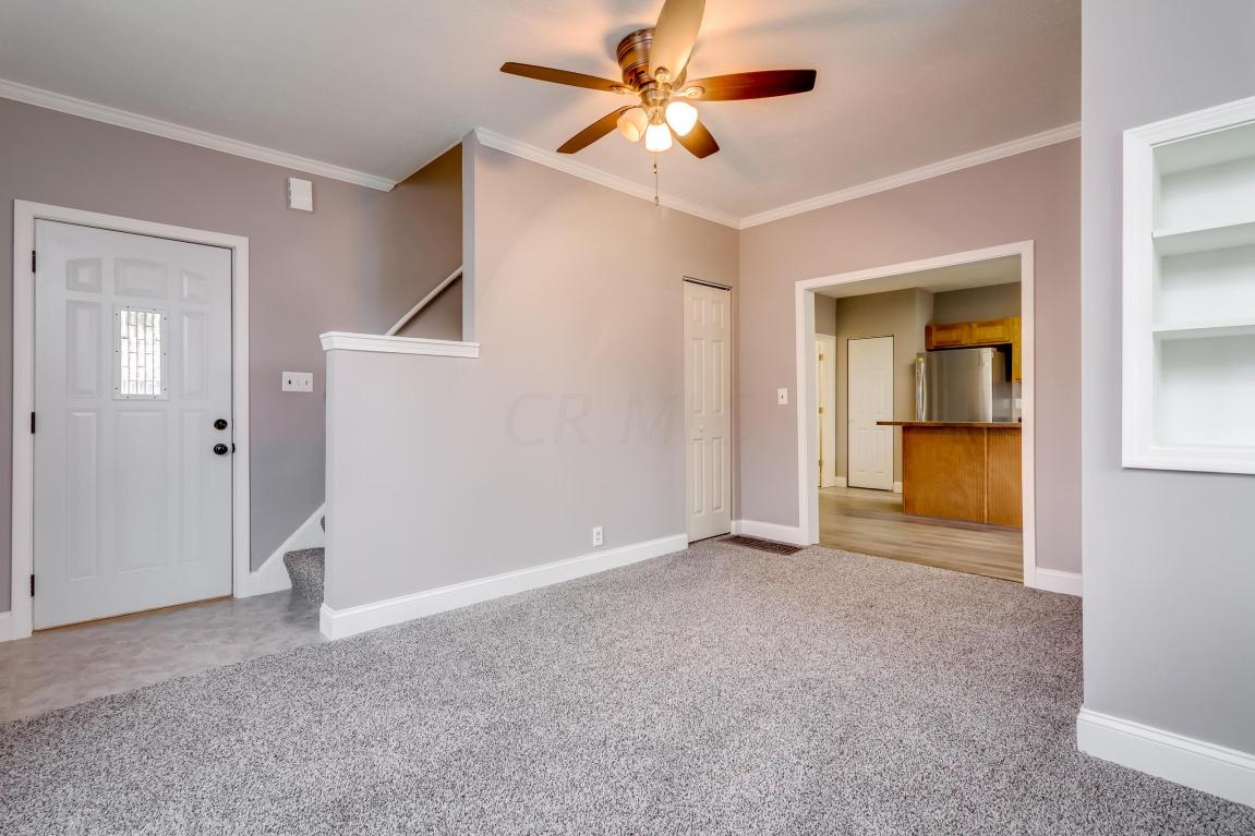530 E Walnut St, Lancaster, OH 43130 photo 3
