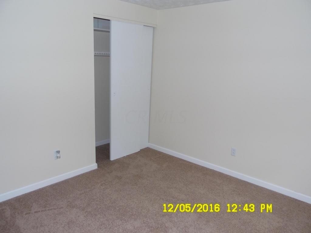 2986 Upton Rd E, Columbus, OH 43232 photo 16